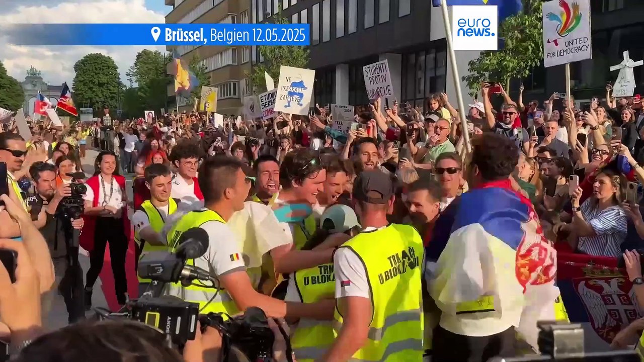 Ziel erreicht: Serbische Studenten treffen nach Protestmarathon in Brüssel ein