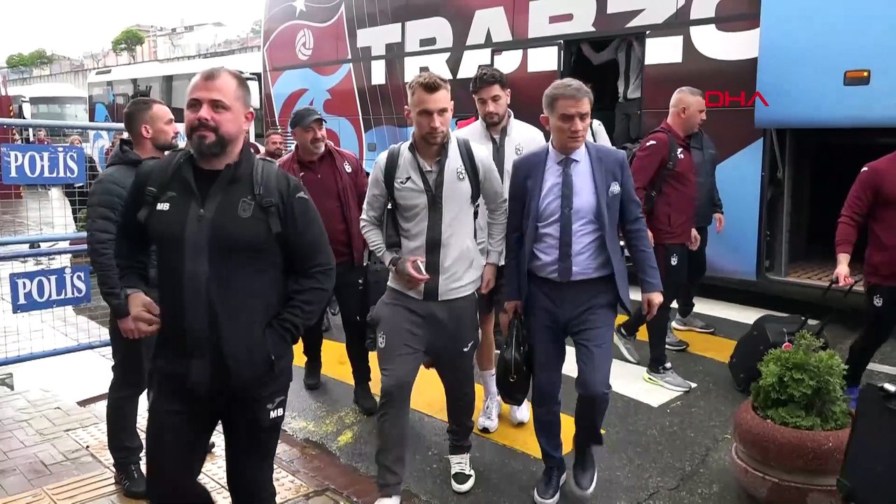 Trabzonspor, Türkiye Kupası final maçı için Gaziantep'e gitti