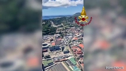 Terremoto Campi Flegrei, il sorvolo della zona della solfatara