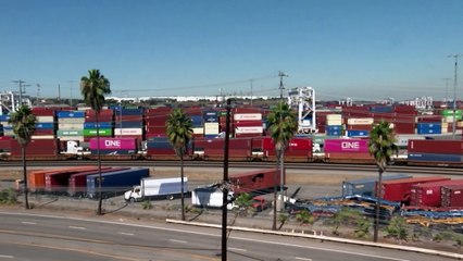 Inflação dos Estados Unidos desacelera para 2,3% em abril