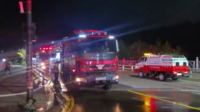 경기 고양 야산 비닐하우스에서 불...다친 사람 없어 / YTN