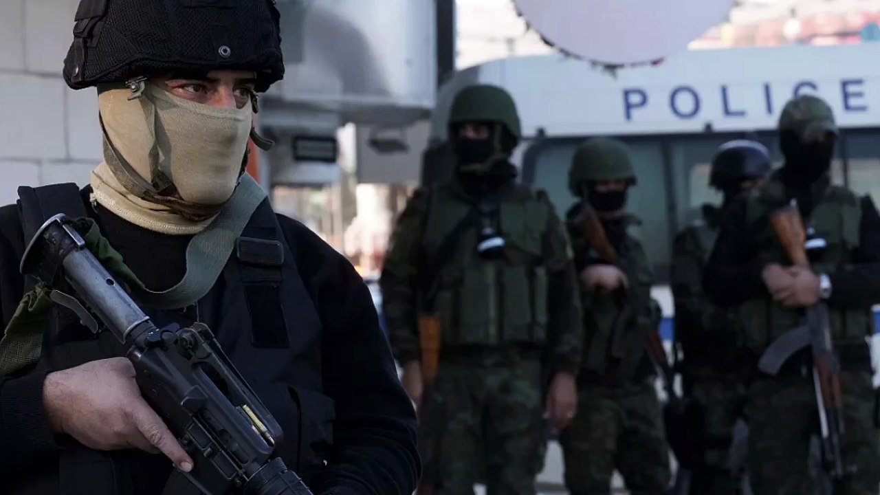 An Authority whose President Curses Gaza and its Mujahideen does not Hesitate to Arrest Hizb ut Tahrir Members and the People of Palestine