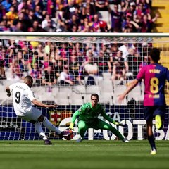 😂🔥 ¡SZCZESNY "SE ECHÓ UN VAPE" TRAS GANAR EL CLÁSICO! ¿FIESTA O FAKE? 🚬⚽