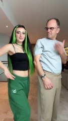Award for the coolest dad goes to… my dad ofc💚🥹🏆 #dance