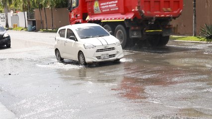 Drenaje sanitario se desborda en San Jerónimo
