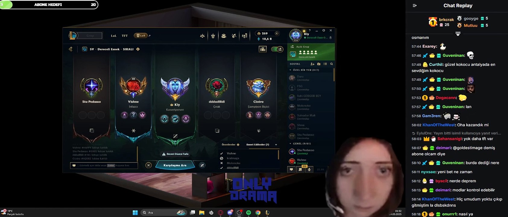 Killayda, canlı yayında arkadaşlarıyla beraber depreme yakalandı. Killayda'nın arkadaşına depremden hemen önce deprem uyarısı geldi.