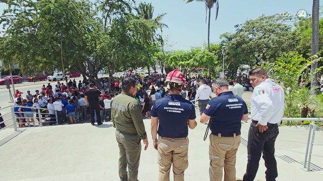 Evacuan edificio municipal de Puerto Vallarta tras sismo registrado frente a las costas de Jalisco