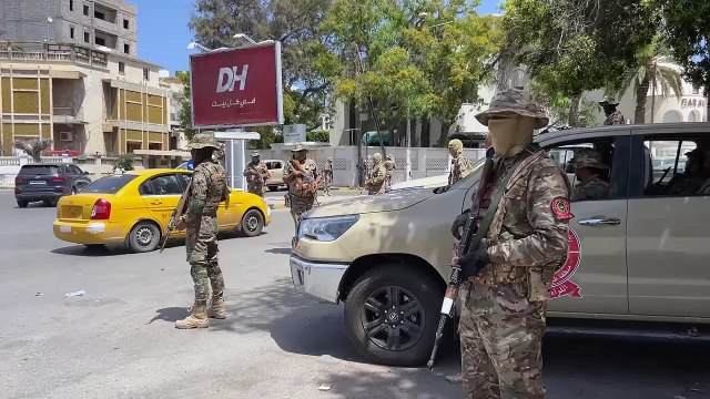 AA, Libya'nın başkenti Trablus'ta emniyet güçlerinin kontrol altına aldığı bölgeleri görüntüledi