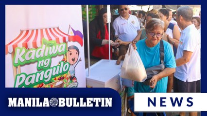 Senior citizens queue to purchase P20-per-kilo rice in Navotas City