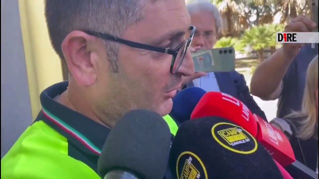 Pozzuoli (NA) - CAMPI FLEGREI. SINDACO: NESSUNO IN TENDA, NON RIENTRA IN PIANO (13.05.25)