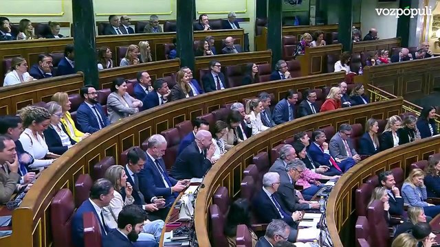 Bendodo llama a Montero presidenta del club de fans de Ábalos