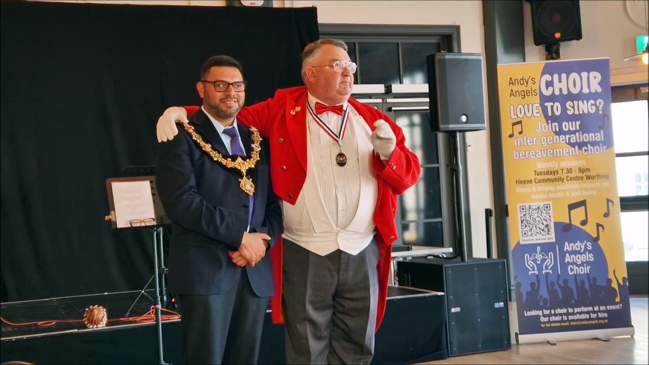 Worthing mayor Ibsha Choudhury rounds off his year with a charity curry night