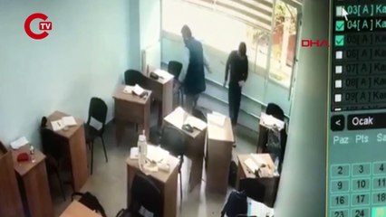 Bıçak ve sopayla girdiği kurs binasında öğrenciyi bıçakladı