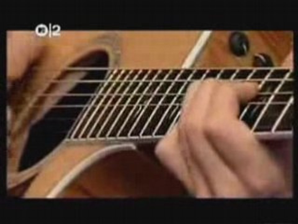 Bullet For My Valentine - Tears Don't Fall (Acoustic)