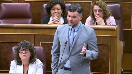 Rufián alerta a Sánchez de un "golpe de Estado blando"