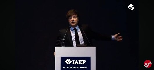 Javier Milei: "Los que fugaron la plata no son delincuentes, son héroes que lograron escapar de los hijos de puta de los políticos"