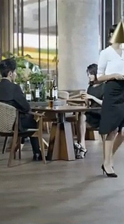 Mau cerai dari suami kontrak yang belum pernah ditemui,malah tidur dengan CEO—ternyata dia suaminya!