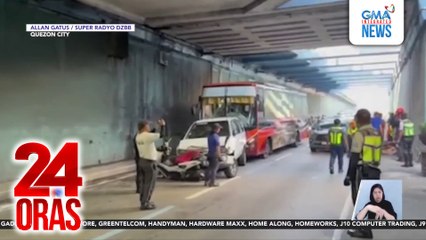 Bus, bumangga sa 2 UV Express na nakahinto dahil sa pagtatalo; motorsiklo nadamay | 24 Oras