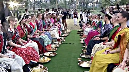 రామప్ప గుడిలో ప్రత్యేక పూజలు ఆచరించిన మిస్ వరల్డ్ సుందరీమణులు  Miss World Pageants Poojas At Ramappa