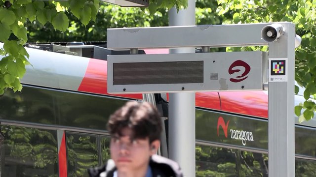 El PP sube tres puntos en el CIS tras el apagón y recorta distancia con el PSOE