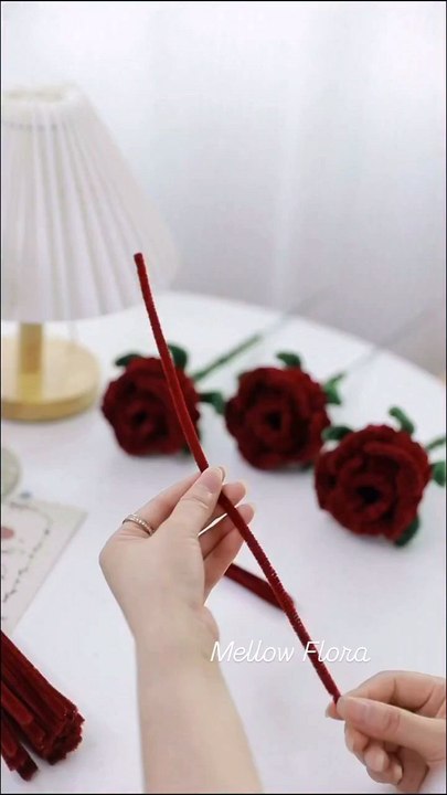 Handmade Velvet Rose via: @melloww_floraLearn how to make a cute and colorful flower using pipe cleaners in this quick and easy DIY video! Perfect for kids' crafts, gifts, or simple home decor.
