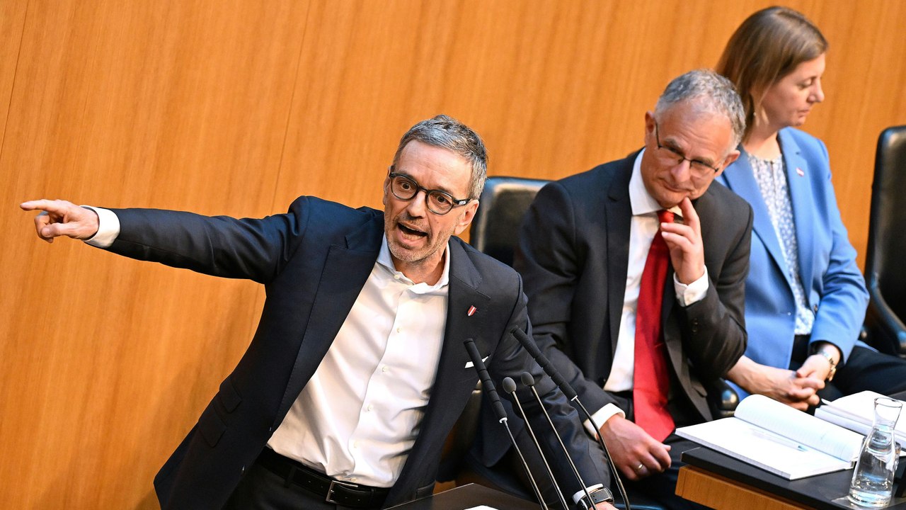 Schlagabtausch im Nationalrat nach Budgetrede