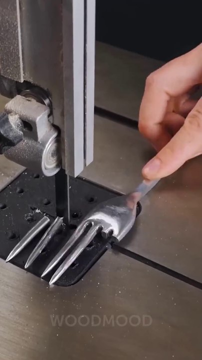 Master Makes DIY Jewelry from a Kitchen Fork🍴_1080p