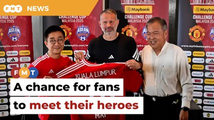 Pre-season matches a chance for fans to meet heroes, says Giggs