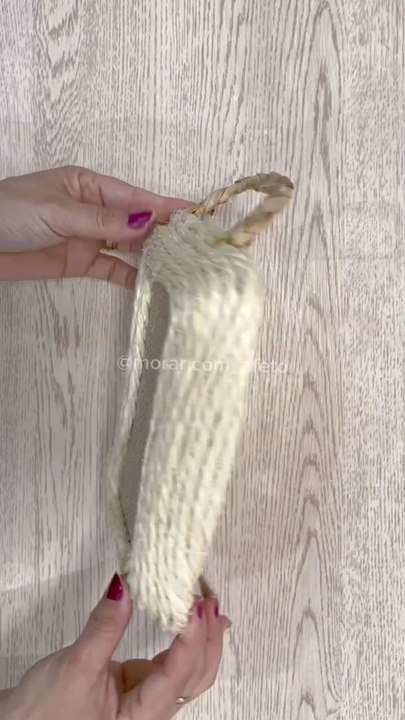 DIY Decor Tray Tutorial via: @morar.com_afetoLearn how to make a beautiful DIY decor tray using simple materials! This quick and easy tutorial will guide you step by step to create a stylish tray perfect for your coffee table, vanity, or entryway.