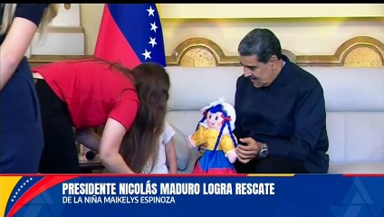 Pdte. Maduro recibe a Maikelys Espinoza en el Palacio de Miraflores junto a su madre y abuela