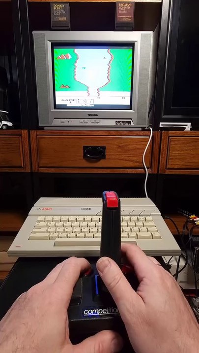 Atari 130XE, 1985 & River Raid, 1982