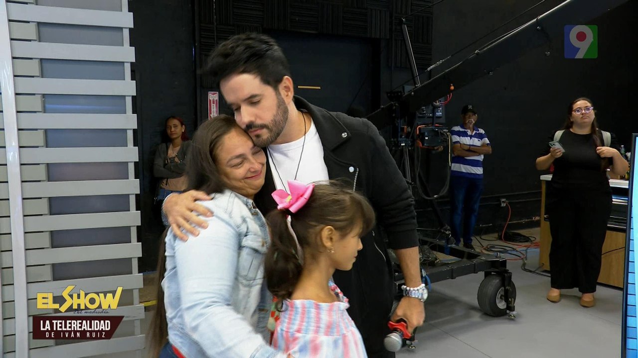 Manny Cruz conmovido en la Telerealidad | El Show del Mediodía