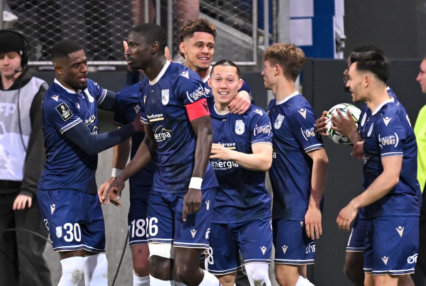 Ligue 2 : Dunkerque domine Guingamp et file à Metz