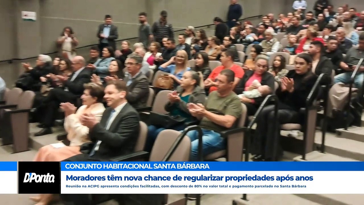 Lideranças e autoridades celebram conquista para famílias do Santa Bárbara