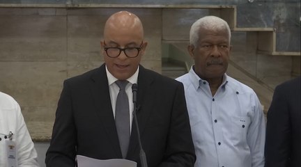 Homero Figueroa, vocero del Gobierno, informa los puntos acordados entre Abinader y los expresidentes