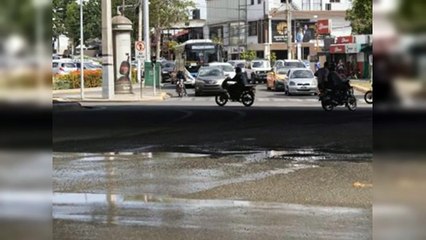 Otra vez fuga de agua en la Kennedy con Defilló