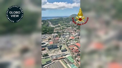 Naples: Volcanic activity after earthquake filmed by helicopter