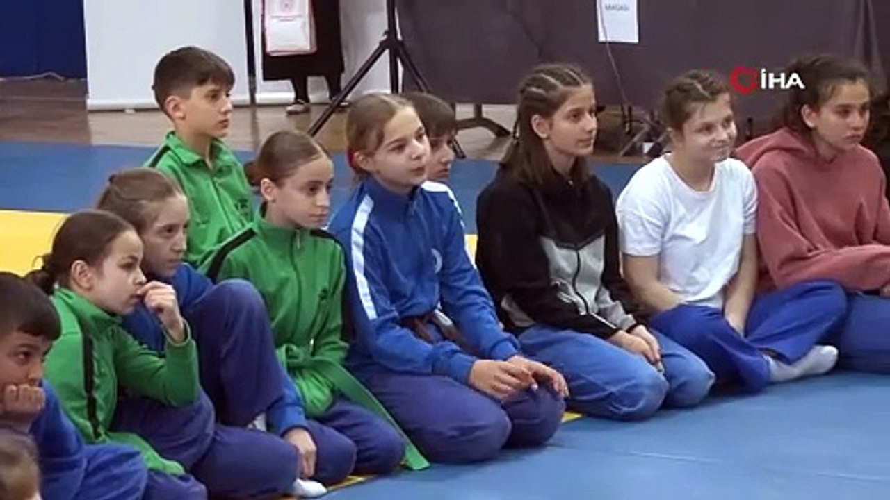 Türkiye’de ilk kez İller Arası Kuşak Güreşi Turnuvası, Karabük’te düzenlendi