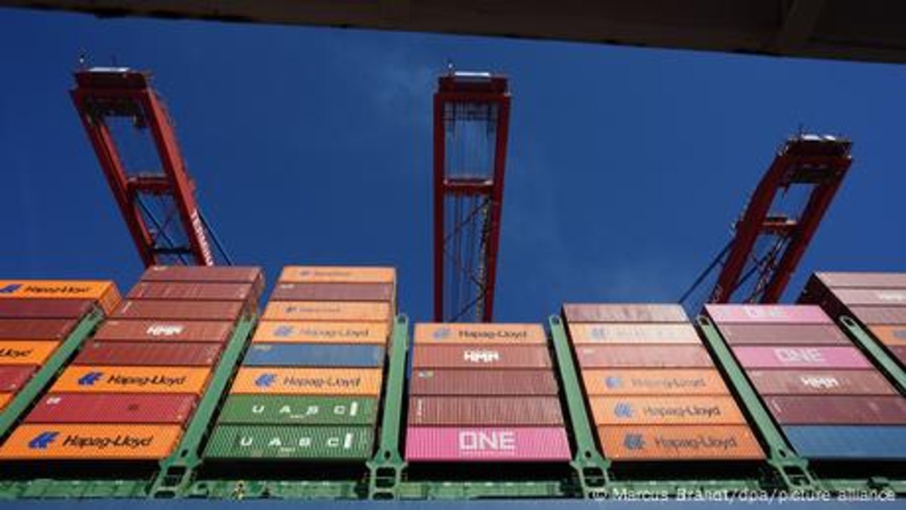 Global shipping companies faces twin threats from Trump