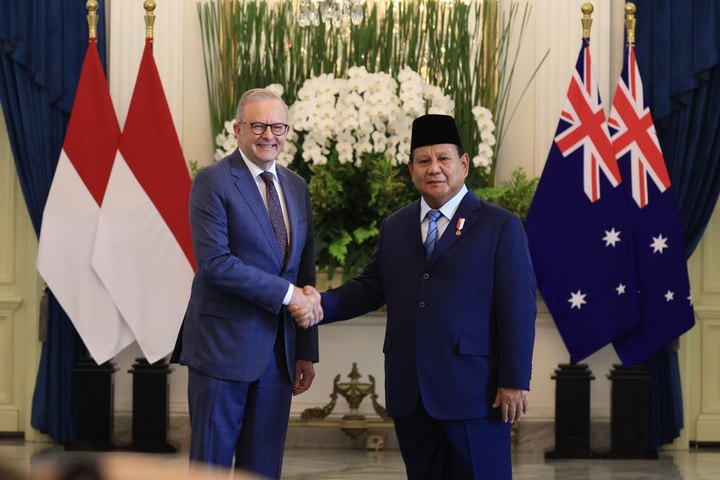 Ribuan Pelajar hingga 19 Dentuman Meriam Sambut PM Australia, Prabowo Pimpin Upacara Kenegaraan