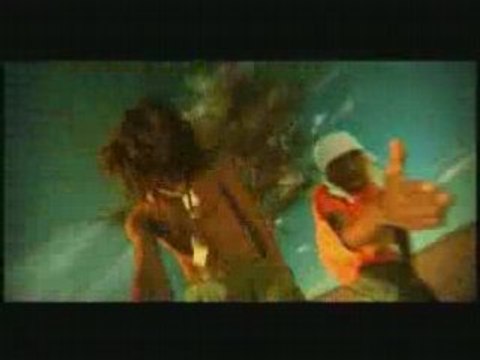 Clip - Soprano feat Blacko - Ferme Les Yeux Et Imagine Toi