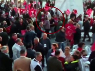 CHP mitinginde hırsızlar cirit atıyor! Kendi seçmeninin cebini kurtaramayan Milleti kurtarmayı vaad ediyor