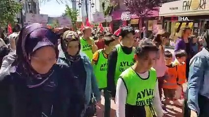 Aile Haftası kutlamaları yürüyüş ile başladı