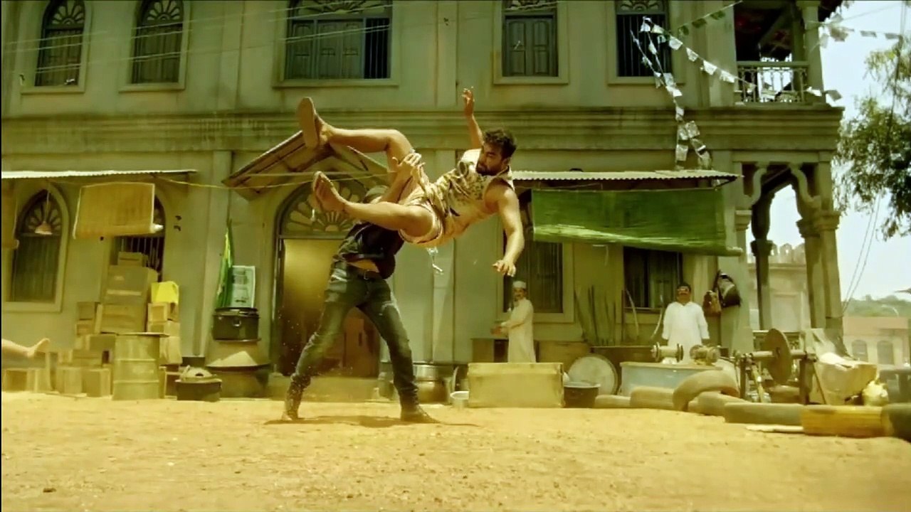 _Allu arjun fight scene_720p