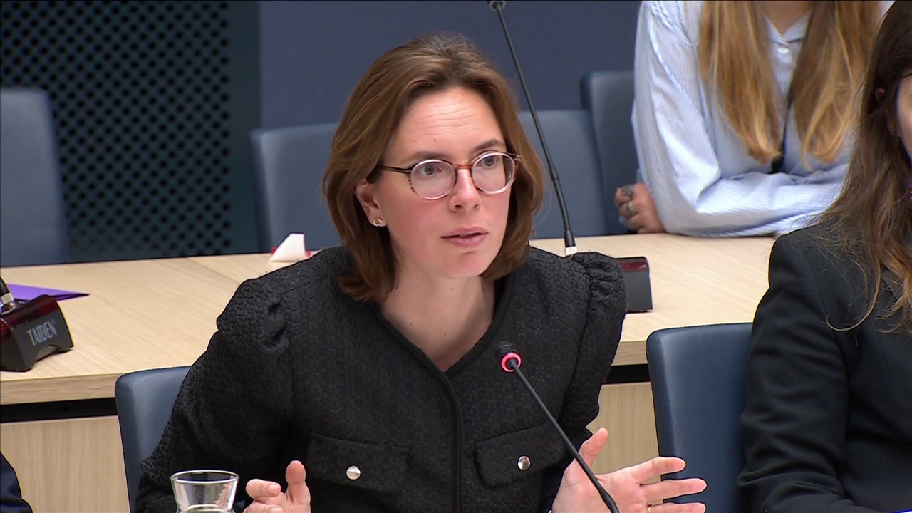 Agences : Amélie de Montchalin maintient un objectif de « 2 à 3 milliards d’euros d’économies »