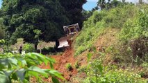 Leveling the Hill with D6R XL Bulldozer Breaks the Hill in Minutes