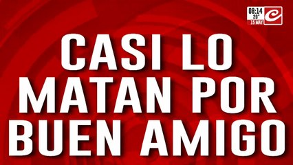 Alcanzo a su amigo hasta su auto y fue emboscado por varios delincuentes armados