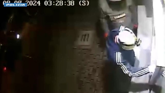 Detenidas cuatro personas por robos a cajeros automáticos con explosivos en Milán