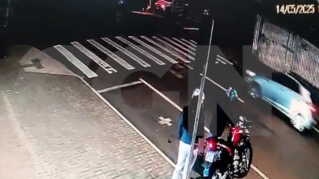 Câmera registra acidente que deixou casal ferido na Rua Xavantes