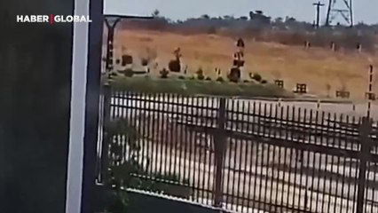 Deprem sırasında toprağın yerinden oynadığı görüntüler ortaya çıktı!